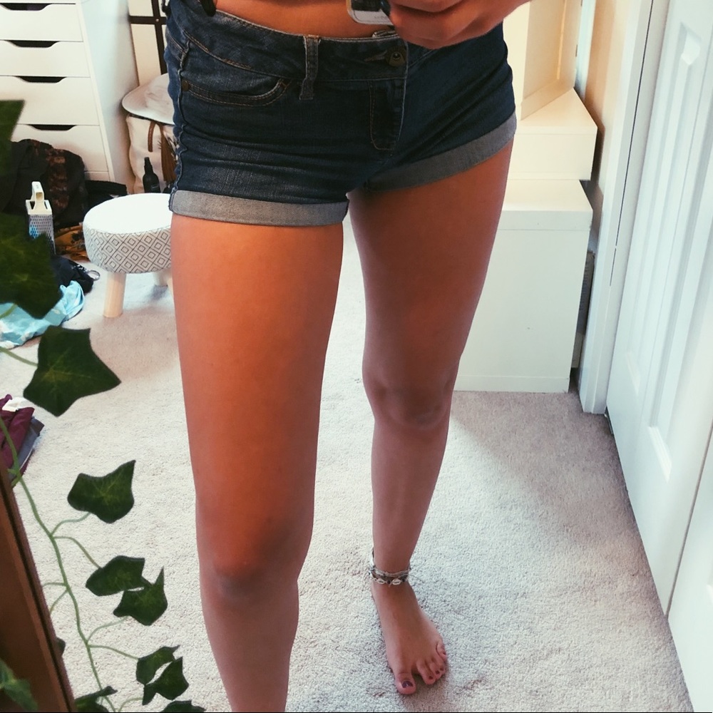 Jean Shorts! - Picture 4 of 4